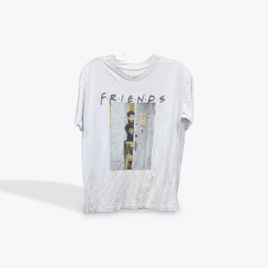 Friends tshirt womens size medium
