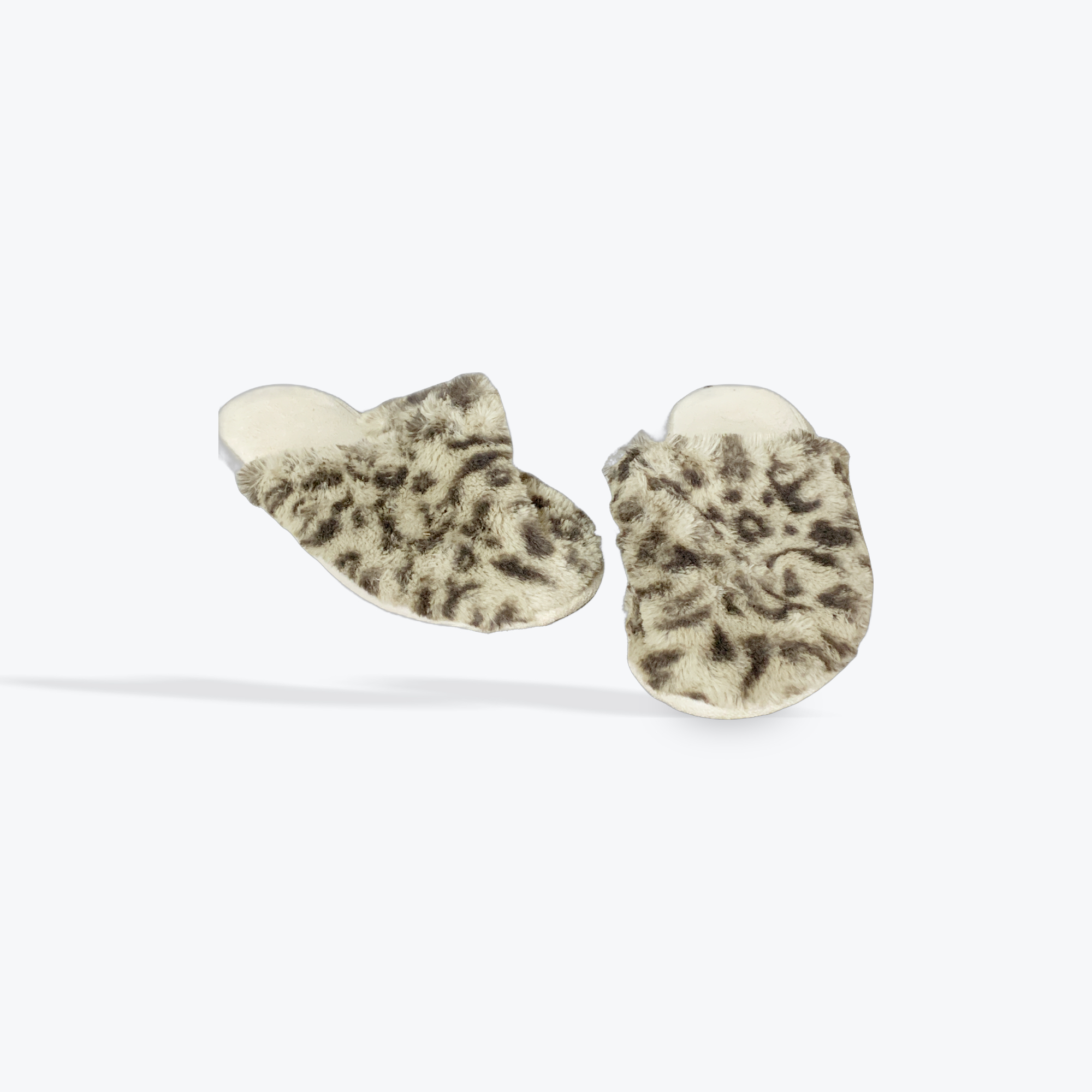ISO animal print slippers womens size XL